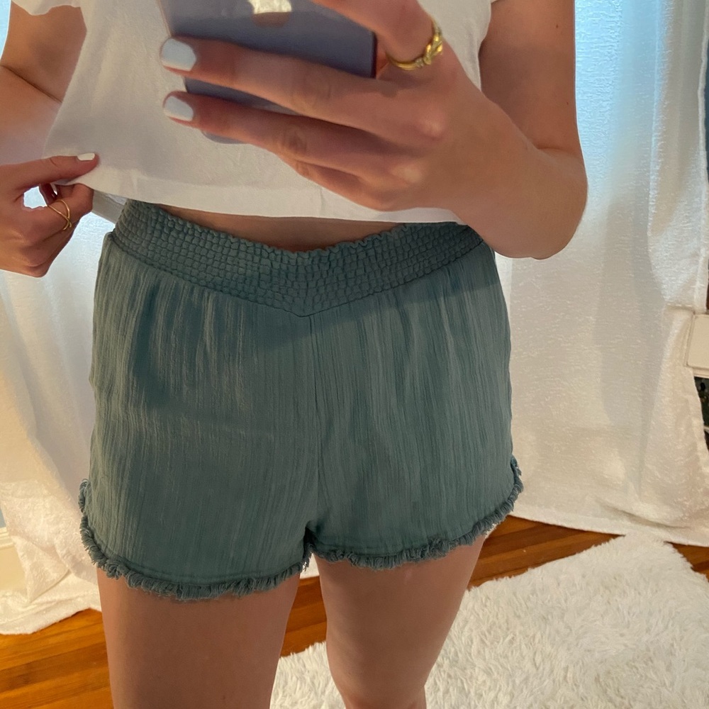 Madewell seafoam shorts with elastic waste